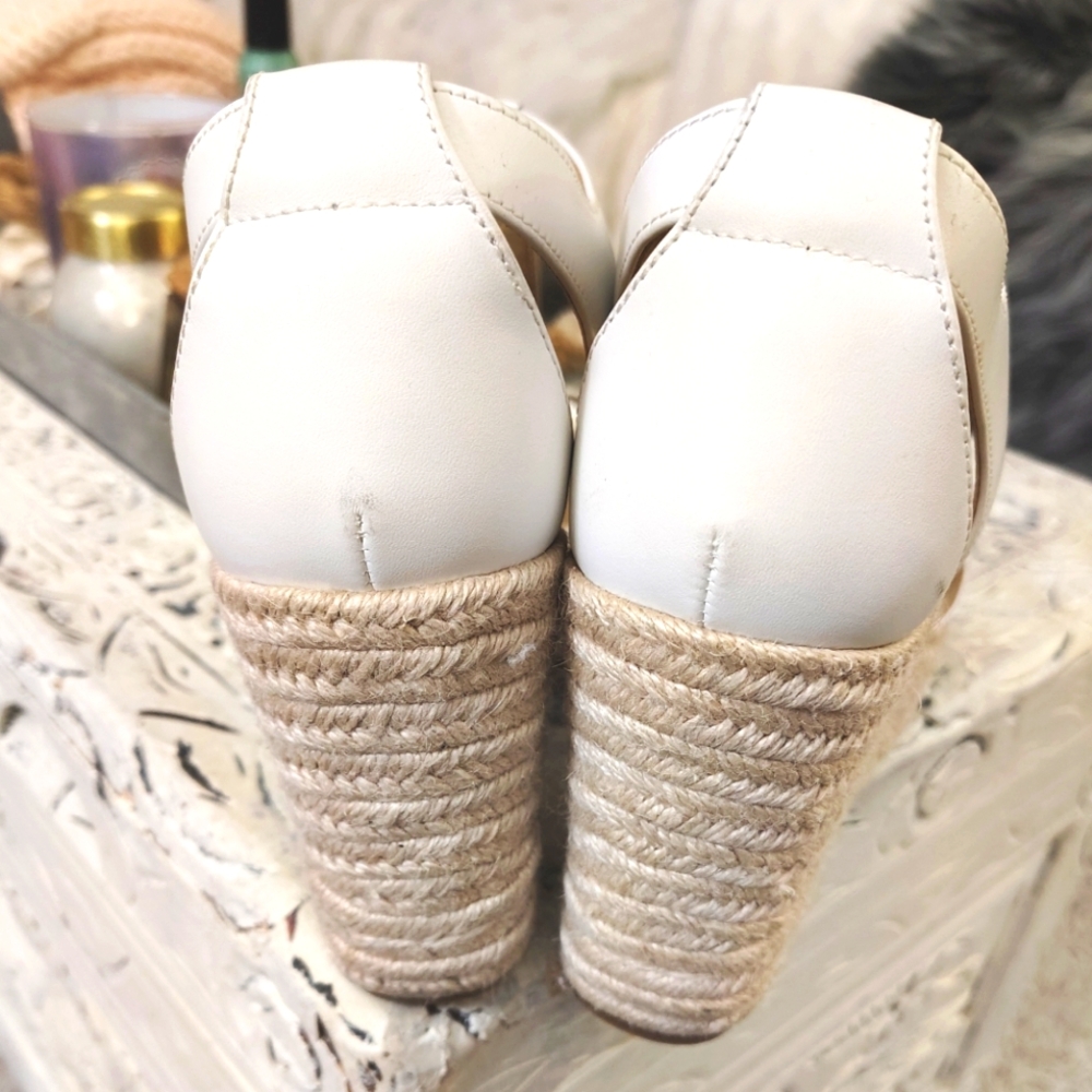 🆕⭐ Micheal Kors White Leather Espadrille Wedges - Picture 8 of 14